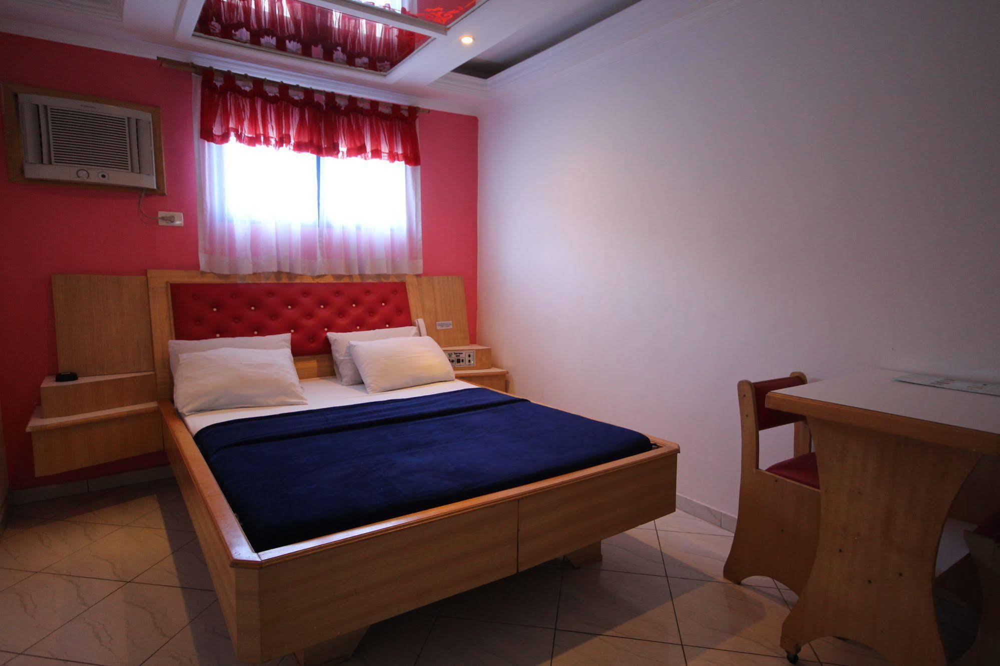 Hotel Saint Lucas (Adults Only) Sao Paulo Bagian luar foto